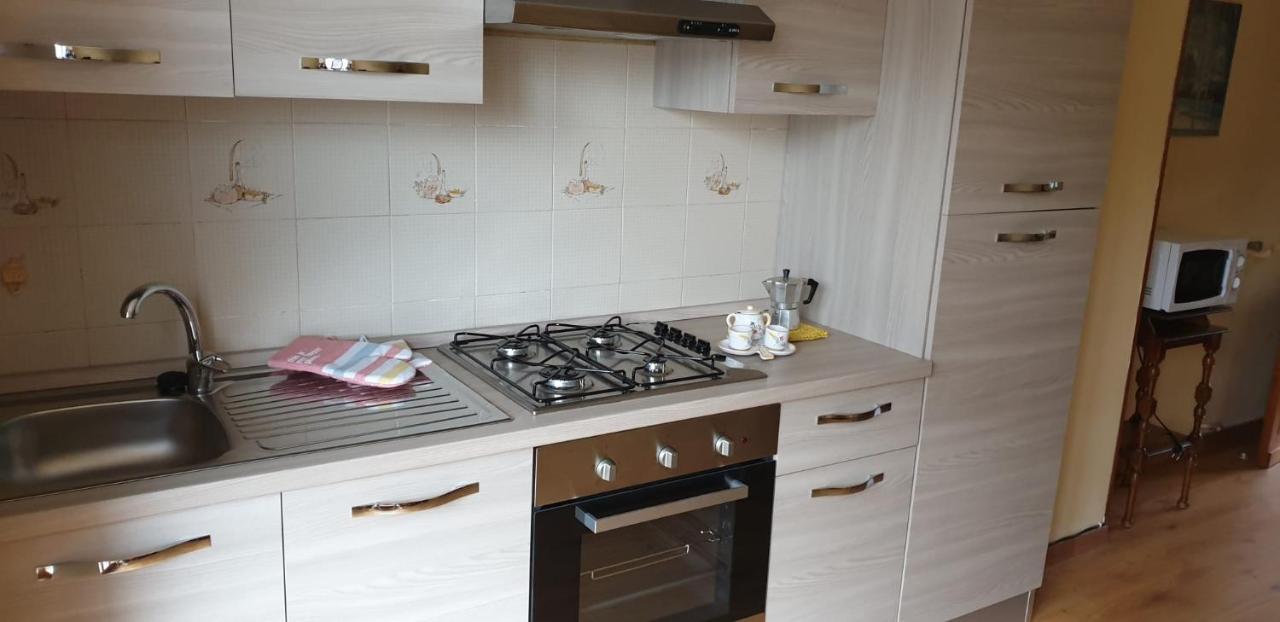 Casa Le Rondini Apartment Mezzenile Luaran gambar