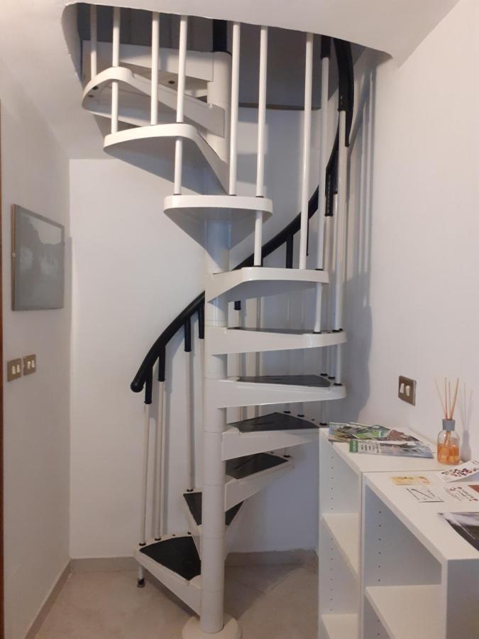 Casa Le Rondini Apartment Mezzenile Luaran gambar