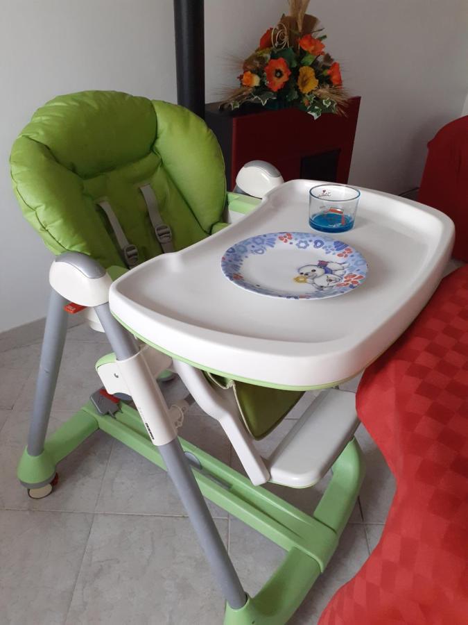 Casa Le Rondini Apartment Mezzenile Luaran gambar